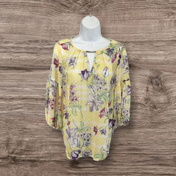 Women’s Small Swiss Dot SHEER Yellow Floral Blouse Keyhole‎ Cottagecore Dainty - Picture 4 of 16